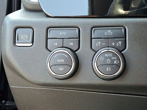 Used 2022 Chevrolet Silverado 1500 RST image 26