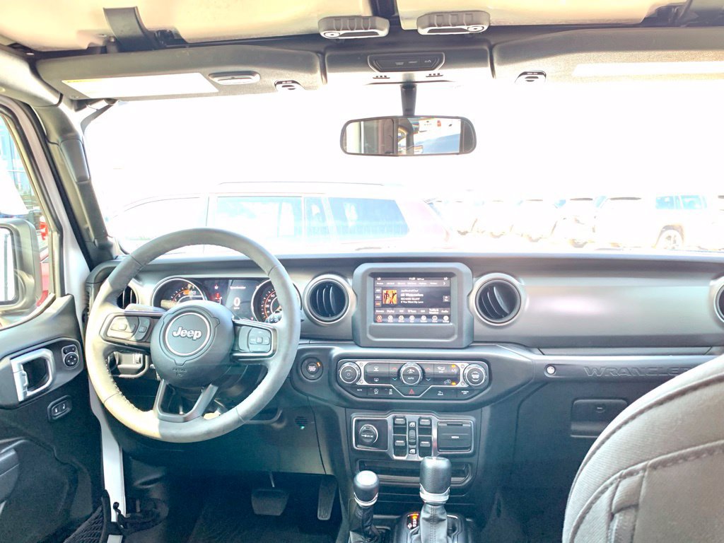 Used 2023 Jeep Wrangler Unlimited Sport AWD/4WD image 26