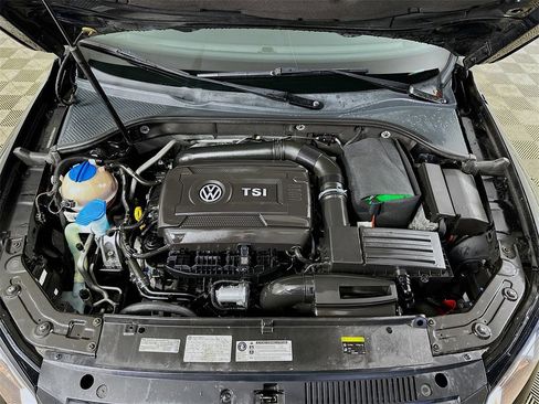 Used 2015 Volkswagen Passat 1.8T Wolfsburg Edition image 32