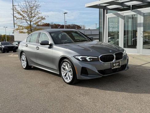 Used 2025 BMW 330i xDrive Sedan w/ Premium Package image 1
