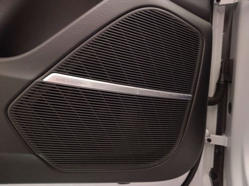 Used 2023 Audi Q8 Premium Plus image 20