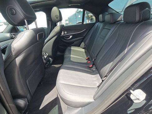 Used 2018 Mercedes-Benz E 300 w/ Premium 1 Package image 10