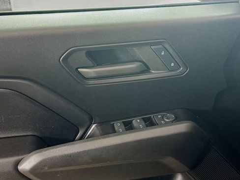 Used 2024 Chevrolet Colorado Trail Boss w/ Technology Package image 17