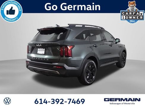 Used 2022 Kia Sorento S w/ Panoramic Sunroof Package AWD/4WD image 8