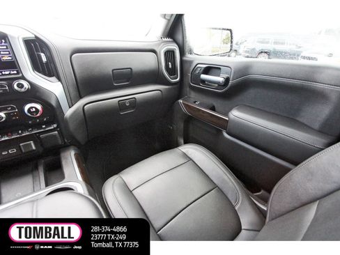 Used 2020 GMC Sierra 1500 SLT RWD image 11