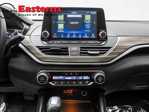 Used 2022 Nissan Altima 2.5 SL AWD/4WD image 12