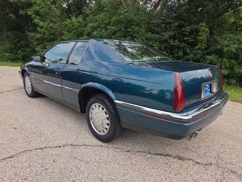 Used 1994 Cadillac Eldorado FWD image 4