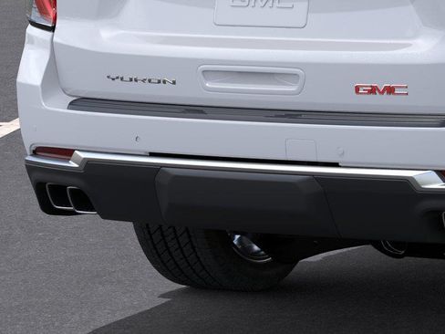 New 2026 GMC Yukon XL Denali w/ Denali Reserve Package AWD/4WD image 14