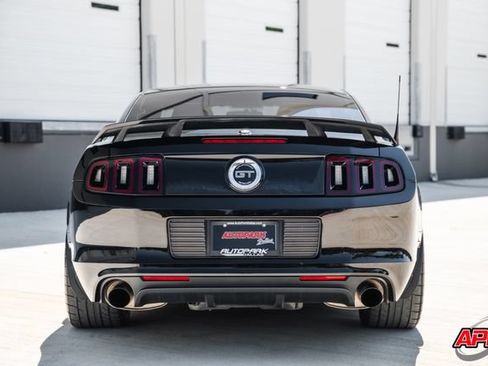 Used 2013 Ford Mustang GT Premium RWD image 18