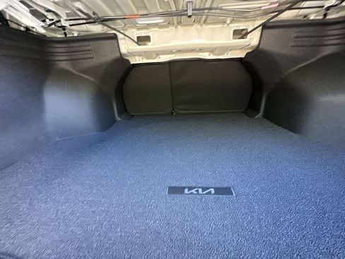 New 2025 Kia K4 EX image 21