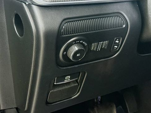 Used 2023 Jeep Grand Wagoneer L Series III w/ Quick Order Packagew 28T AWD/4WD image 10
