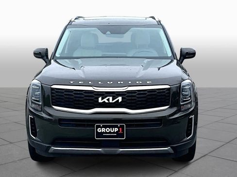 Used 2022 Kia Telluride S image 4