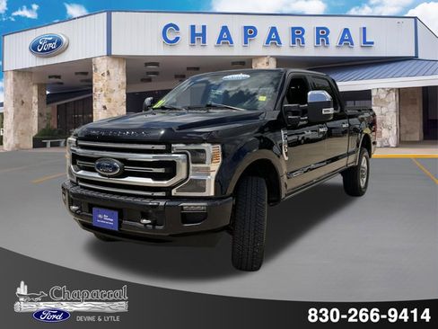 Used 2021 Ford F250 Platinum w/ FX4 Off-Road Package AWD/4WD image 2