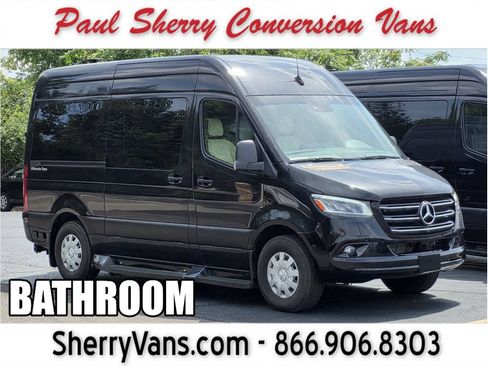 Used 2020 Mercedes-Benz Sprinter 2500 image 1