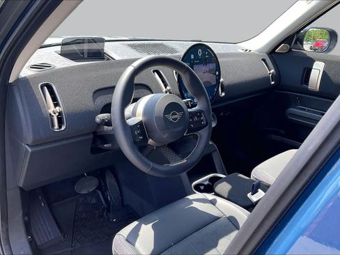 Certified 2025 MINI Cooper Countryman S AWD/4WD image 16