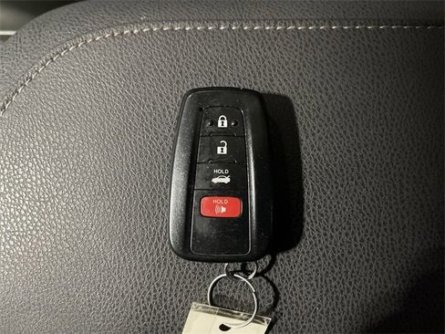 Used 2023 Toyota Camry XSE image 32