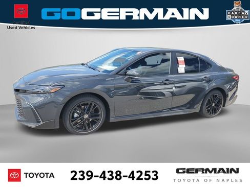 Used 2026 Toyota Camry SE w/ Convenience Package FWD image 10