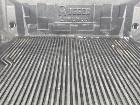 Used 2024 Ford F250 XLT image 8