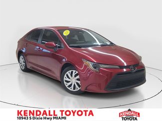 Used 2023 Toyota Corolla LE image 1