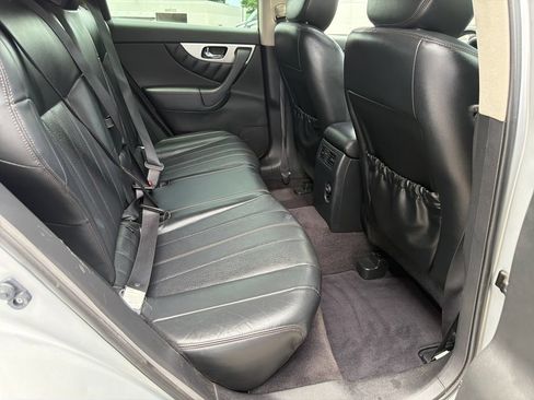 Used 2017 INFINITI QX70 2WD w/ Premium Package image 36