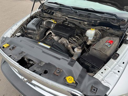 Used 2012 RAM 1500 ST w/ SXT Appearance Group AWD/4WD image 21