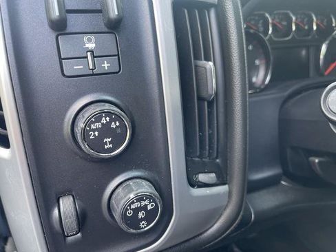Used 2015 GMC Sierra 1500 SLE w/ SLE Value Package AWD/4WD image 13