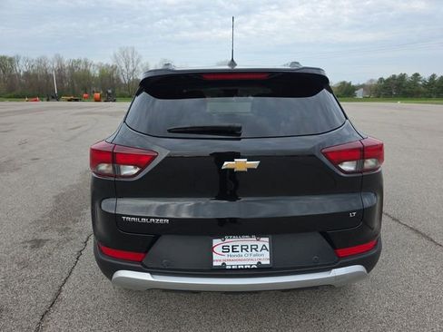 Used 2023 Chevrolet TrailBlazer LT FWD image 12