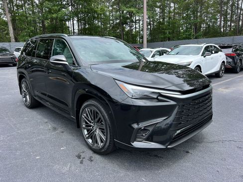 New 2026 Lexus TX 350 AWD image 3