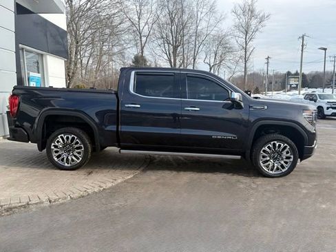 Used 2024 GMC Sierra 1500 Denali Ultimate image 10