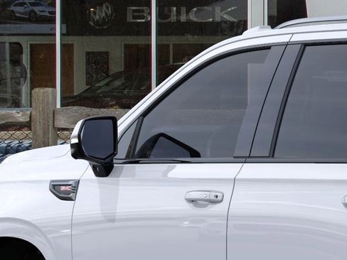 New 2026 GMC Yukon AT4 image 12