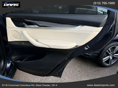 Used 2015 BMW X5 xDrive50i AWD/4WD image 28