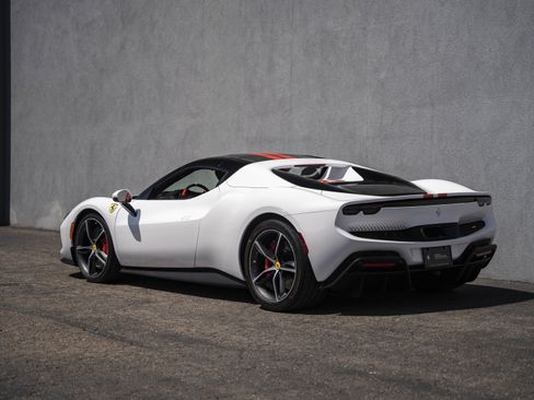 Used 2025 Ferrari 296 GTS RWD image 13