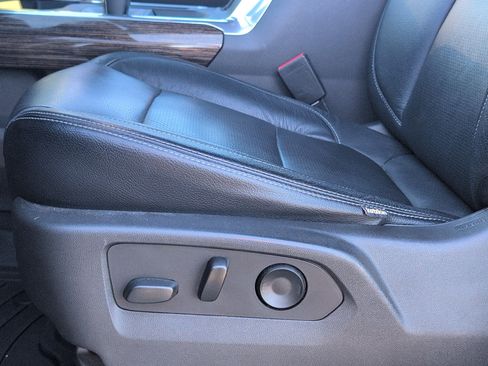 Used 2022 GMC Sierra 1500 Elevation image 14