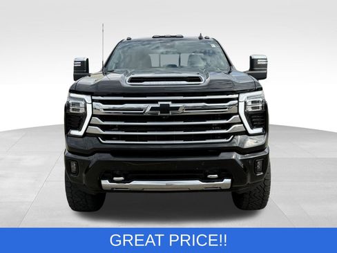 Used 2024 Chevrolet Silverado 3500 High Country w/ High Country Premium Package image 18