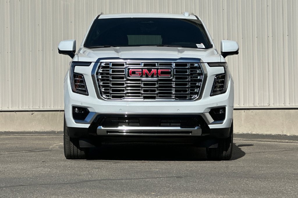 New 2027 GMC Yukon Denali w/ Advanced Technology Package AWD/4WD image 3