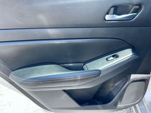 Used 2020 Nissan Altima 2.5 SR FWD image 15