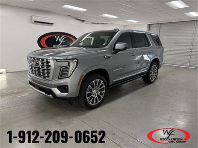 New 2026 GMC Yukon Denali w/ Sun & Power Step Package