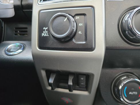 Used 2019 Ford F350 Lariat image 21