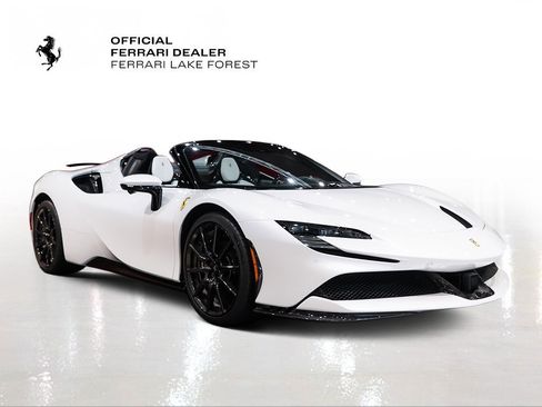 Used 2025 Ferrari SF90 Spider image 8