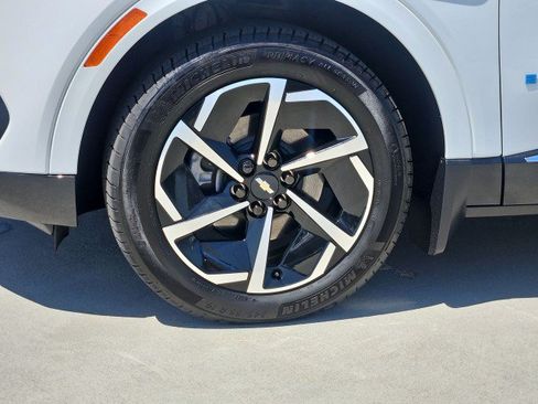 Used 2024 Chevrolet Equinox EV LT w/ LPO, Blackout Package FWD image 33
