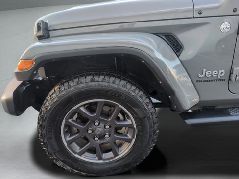 Used 2021 Jeep Gladiator Overland w/ Popular Equipment Package image 22