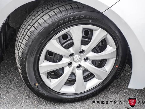 Used 2024 Toyota Corolla LE FWD image 15
