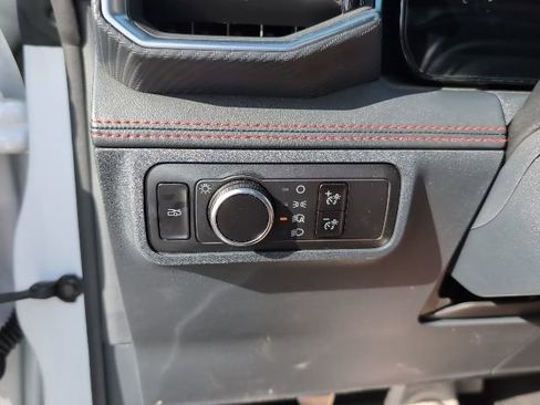 Used 2024 Ford Mustang GT Premium image 23