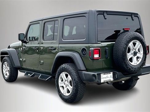Used 2021 Jeep Wrangler Unlimited Sport image 4