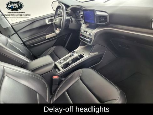 Certified 2021 Ford Explorer XLT w/ Equipment Group 202A AWD/4WD image 21