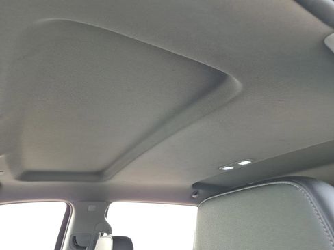 Used 2020 GMC Sierra 1500 SLT image 17