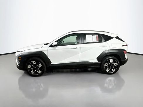 Used 2025 Hyundai Kona SEL FWD image 5