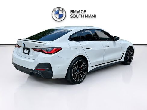 Used 2024 BMW i4 eDrive35 w/ M Sport Package image 7