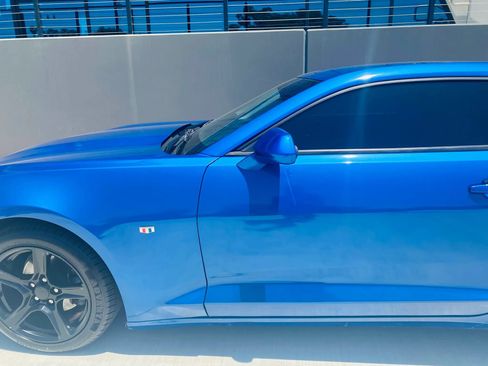 Used 2016 Chevrolet Camaro LT RWD image 7