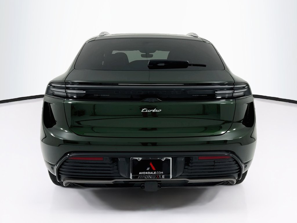 Certified 2024 Porsche Macan Turbo Electric AWD/4WD image 6